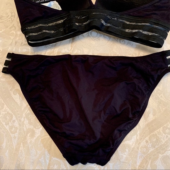 SOLD Kenneth Cole Black Shirred Mesh Inlay Bikini - Picture 5 of 7
